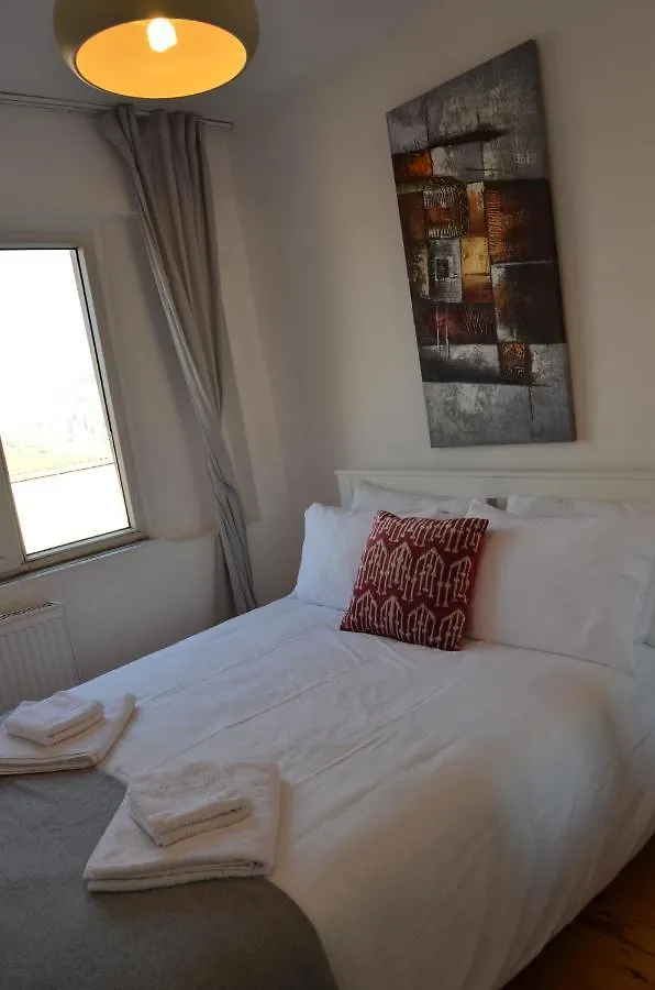 Newly Renovated Cozy Stay O-5 In Taksim Istanbul 0*,  Turcia